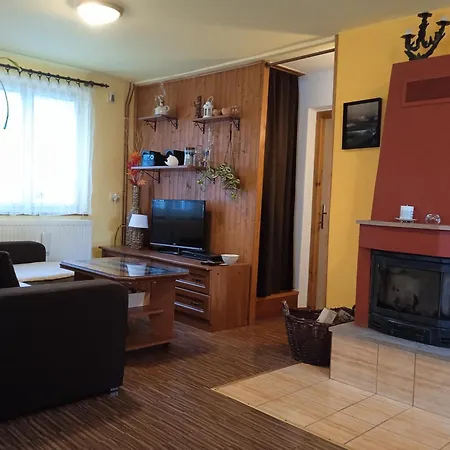 Jitrenka S Cateringem Tatil Evi