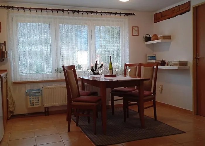 Jitrenka S Cateringem Semesterbostad